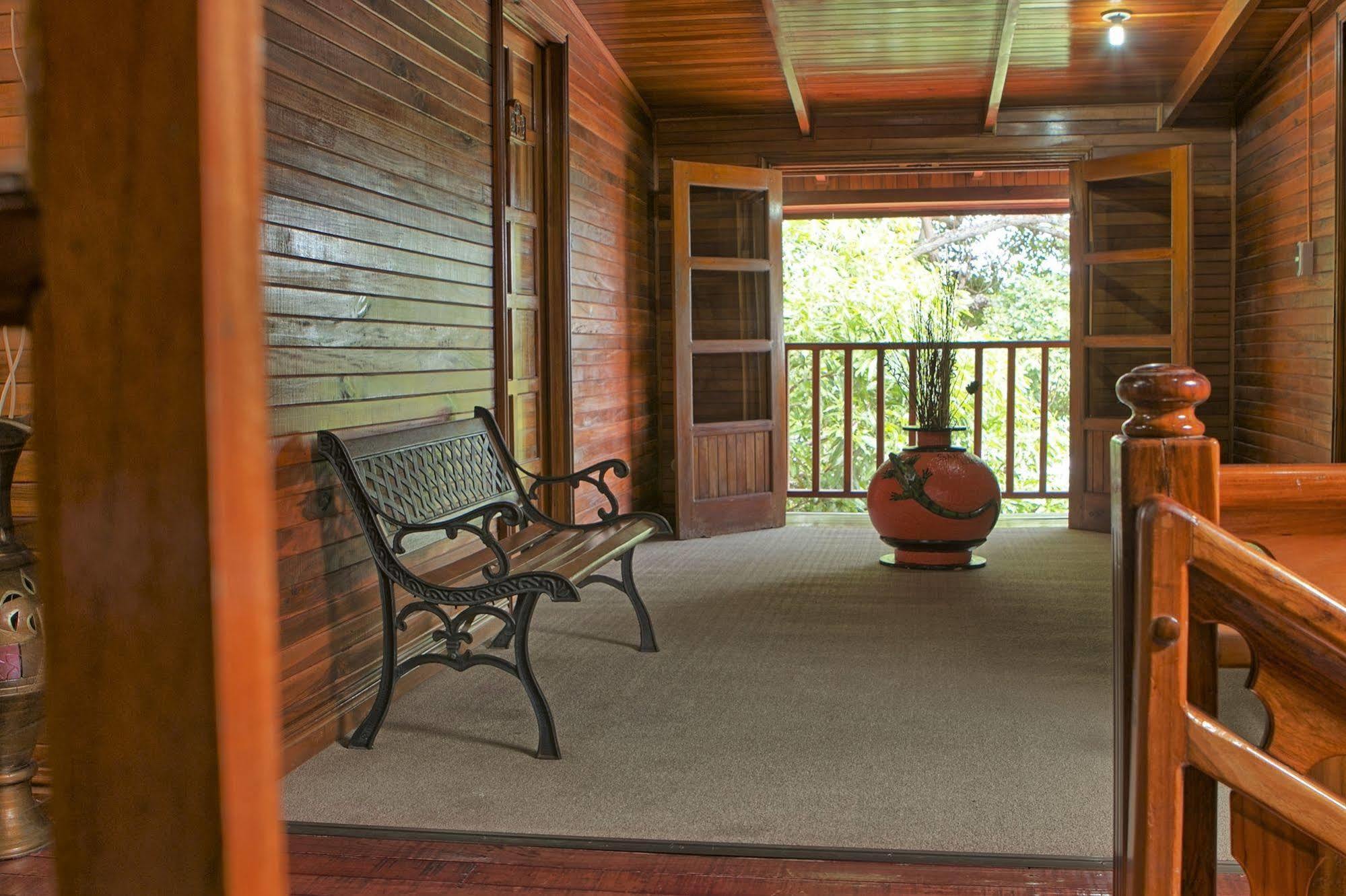 Santa Elena Lodge Cuajiniquil Exterior foto
